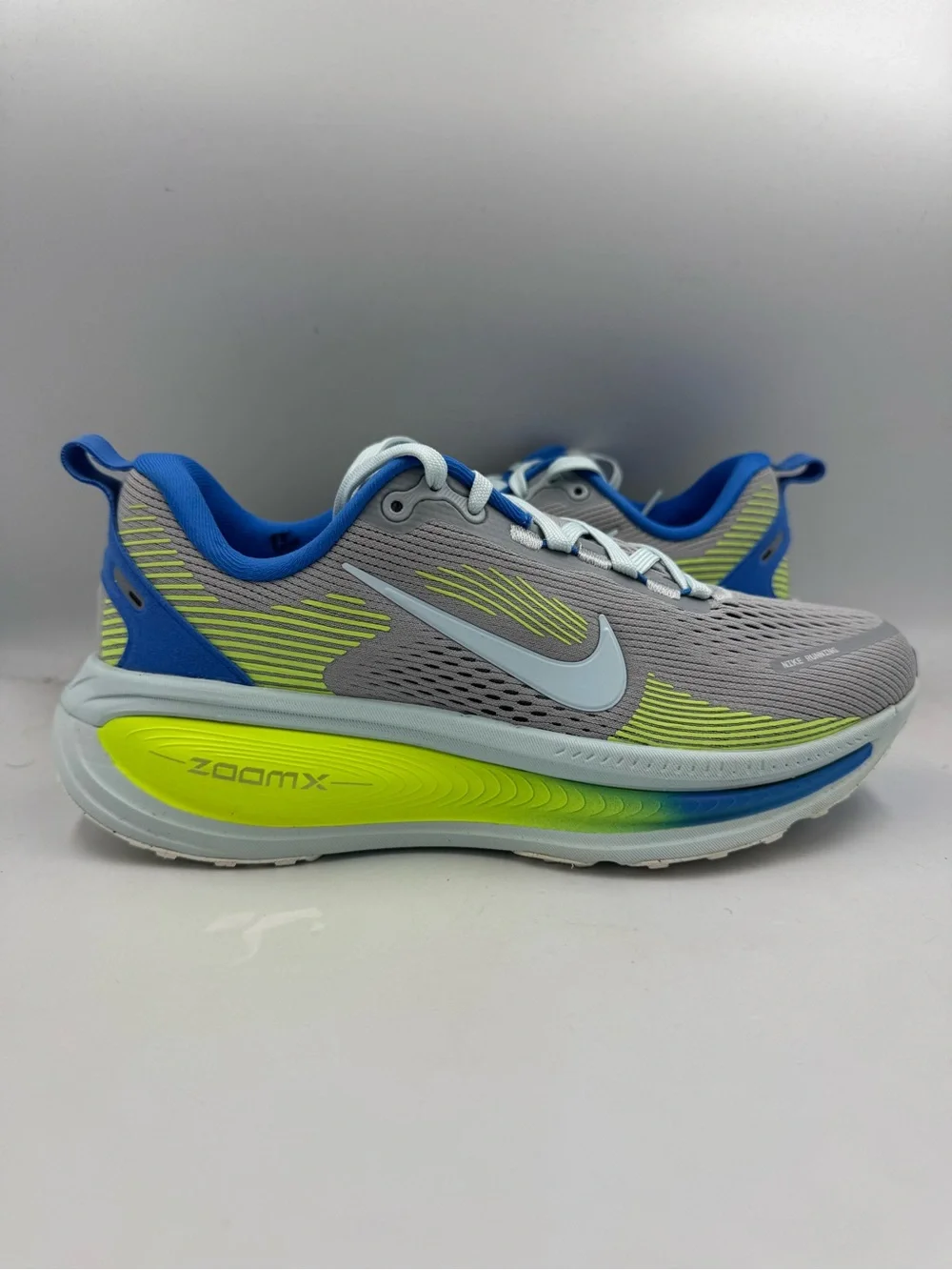 Nike Vomero 18 NBY By You Smoke Grey Game Royal Volt BRAND NEW Size 6.5 Women